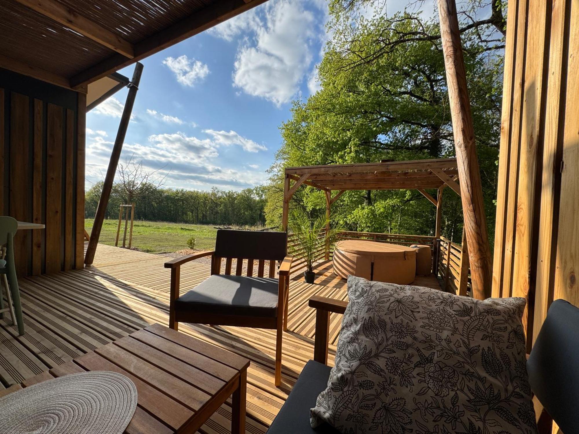 La Buissonniere Lodges Chisseaux Exterior photo