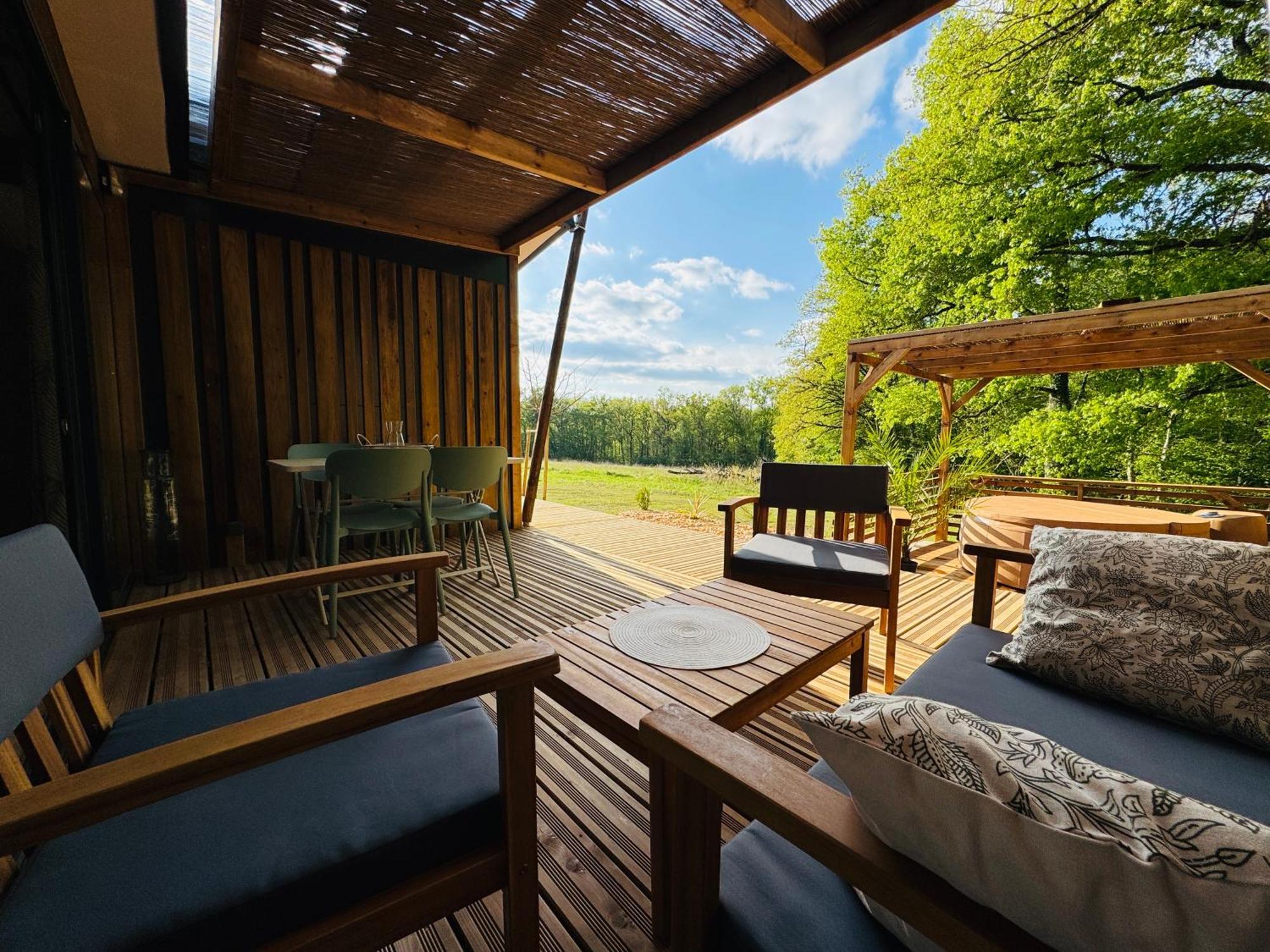 La Buissonniere Lodges Chisseaux Exterior photo