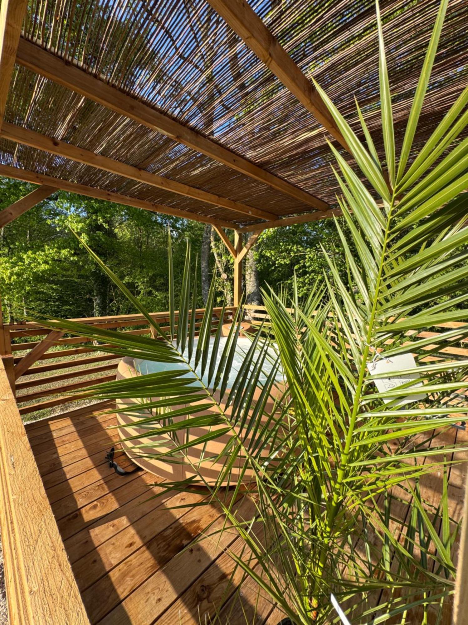 La Buissonniere Lodges Chisseaux Exterior photo