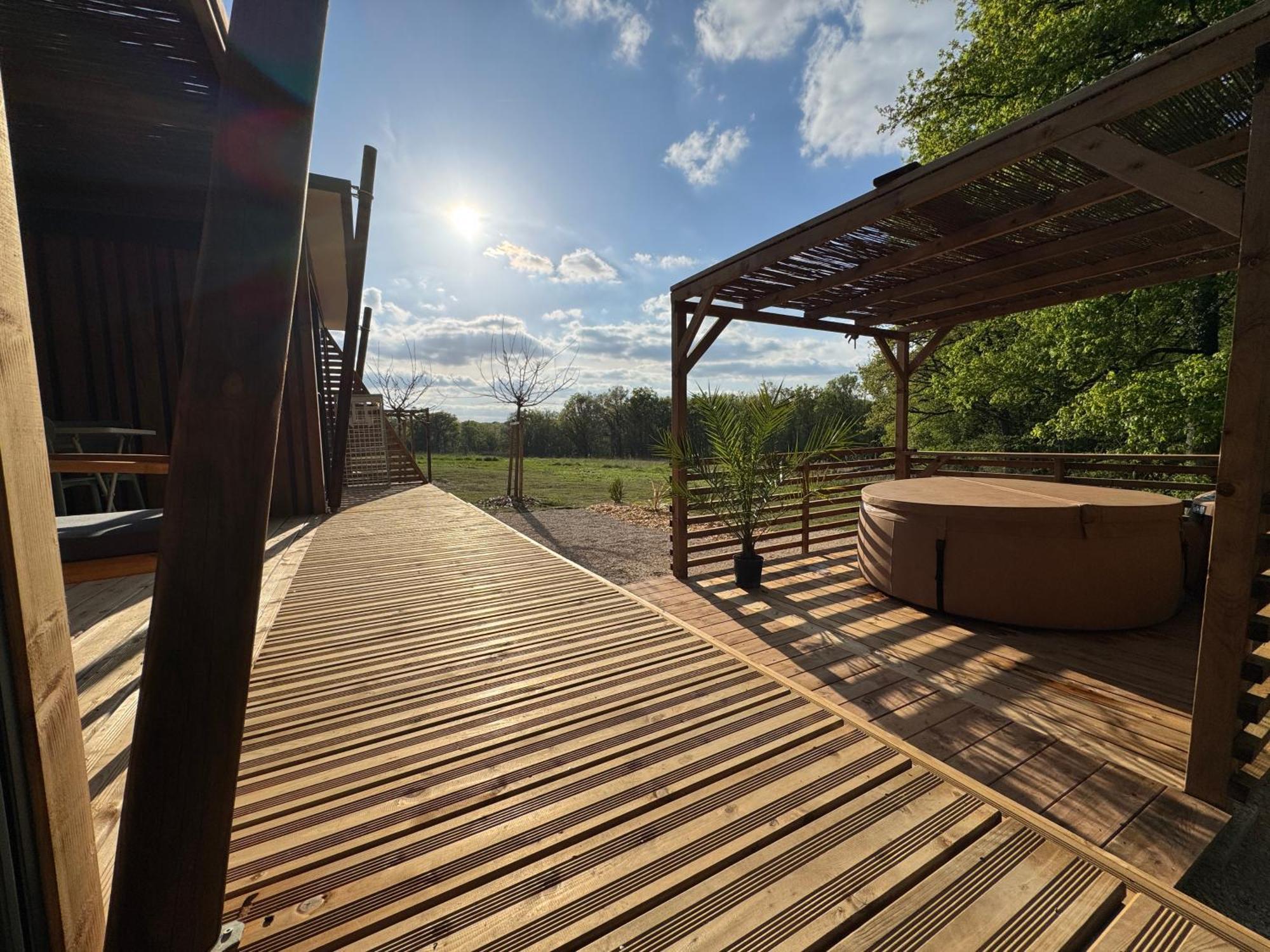 La Buissonniere Lodges Chisseaux Exterior photo